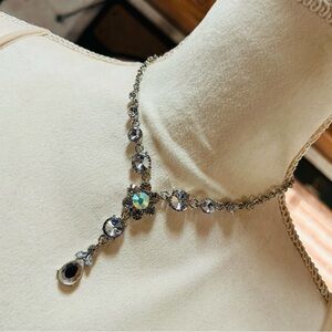 Mariell elegant rivoli glass stone y drop necklace NWT